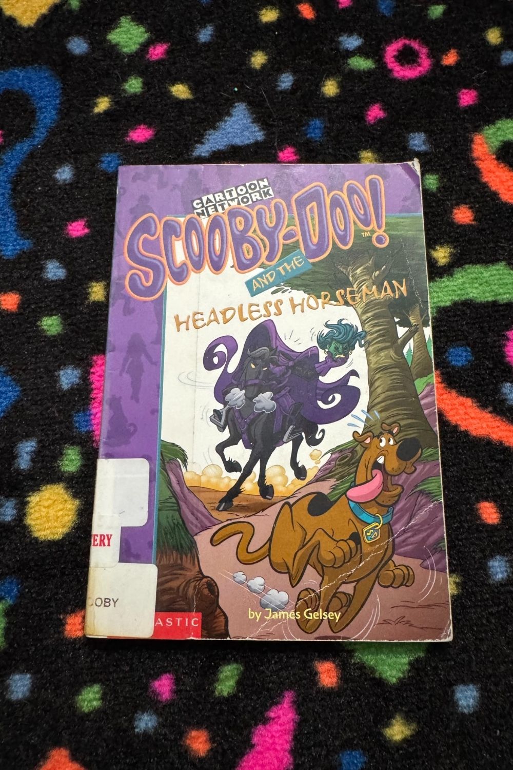 SCOOBY-DOO! AND THE HEADLESS HORSEMAN BOOK*