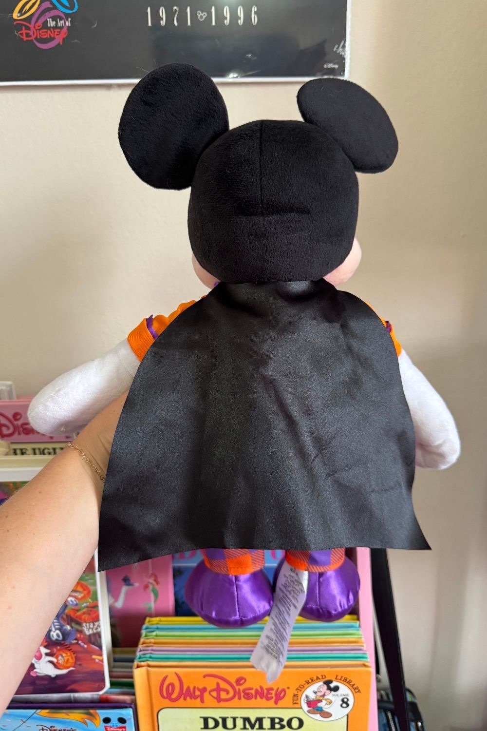 2021 HALLOWEEN MICKEY PLUSH*