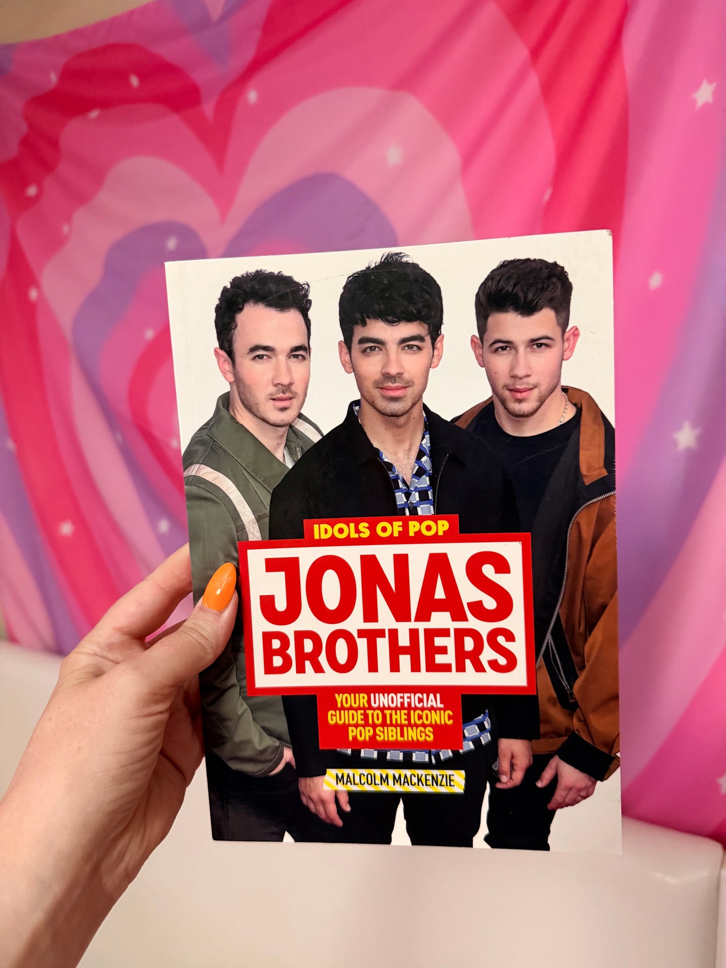 Idols of Pop Jonas Brothers magazine