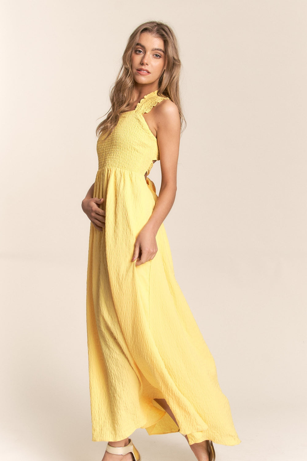 SUNSHINE SERENADE CRISSCROSS BACK TIE MAXI DRESS