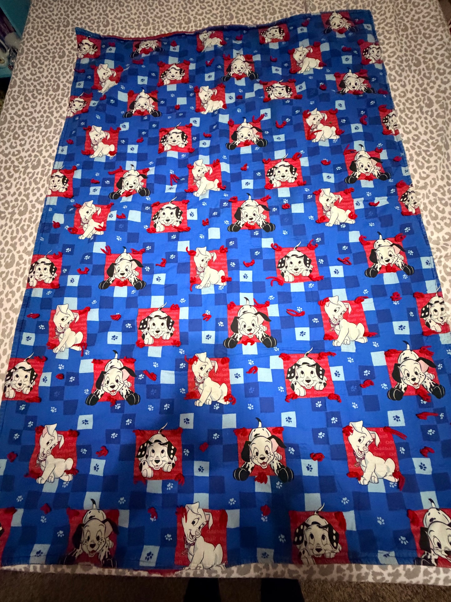 101 Dalmatians throw blanket