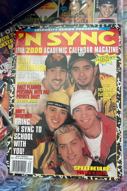 1999-2000 N'SYNC ACADEMIC CALENDAR MAGAZINE*