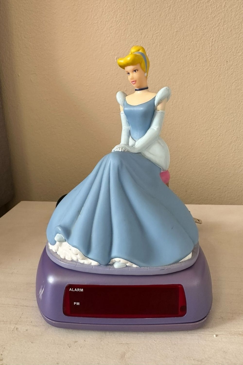 CINDERELLA CLOCK*