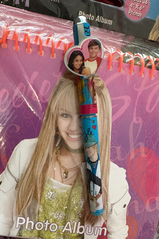 DISNEY HIGH SCHOOL MUSICAL BALLPOINT PEN*