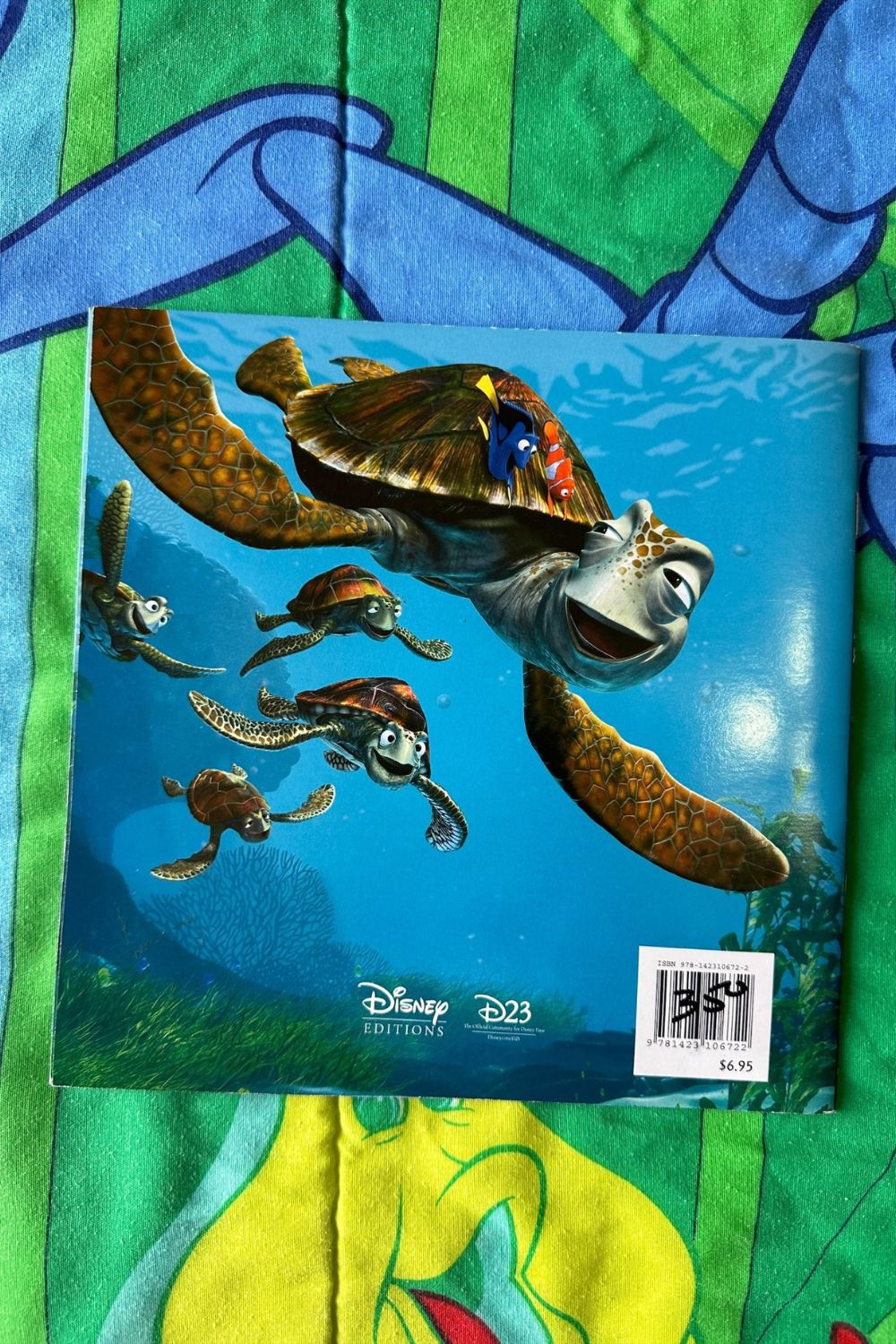 FINDING NEMO IN THE DISNEY THEME PARKS BOOK*