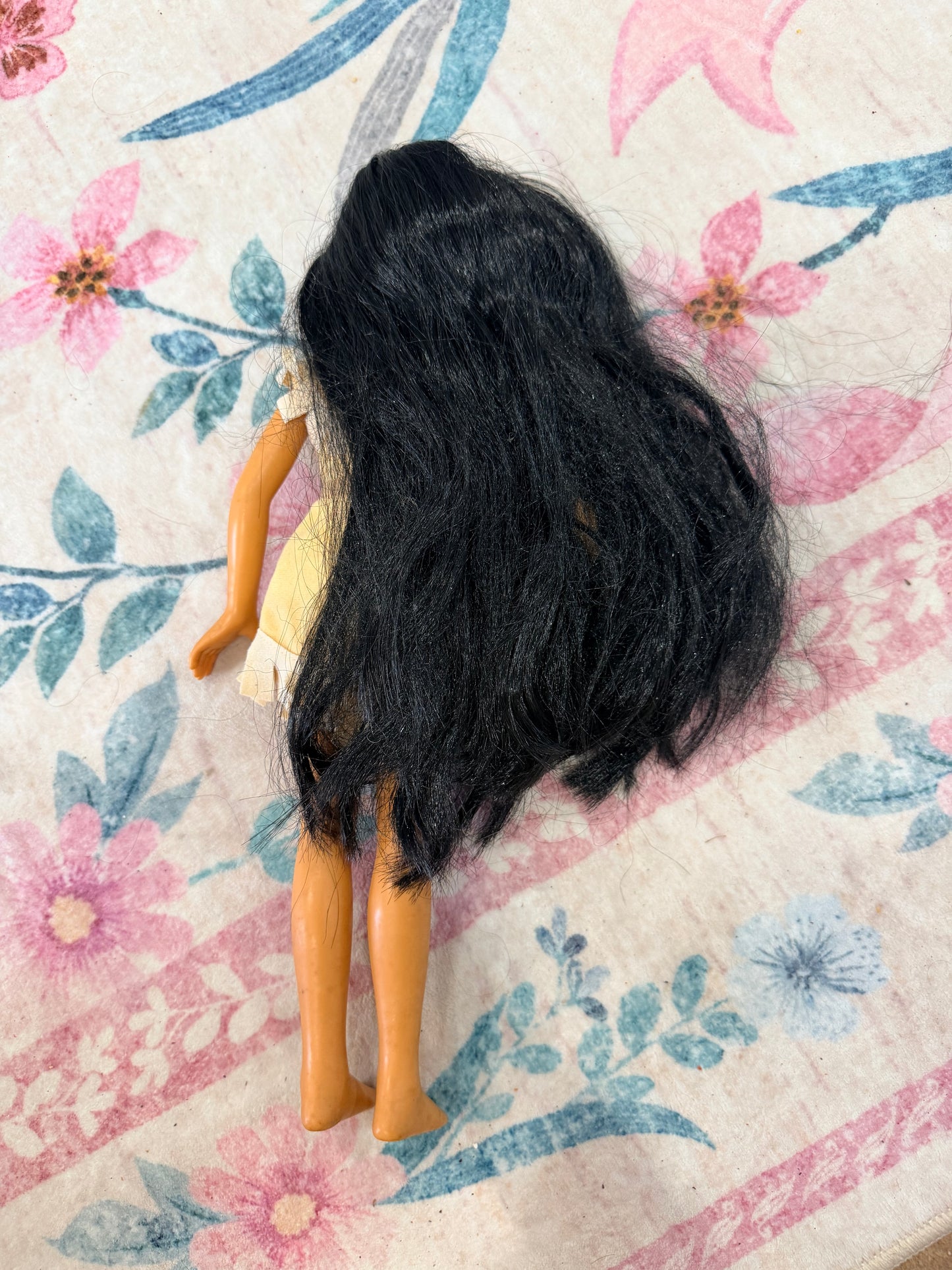 Vintage applause Pocahontas doll