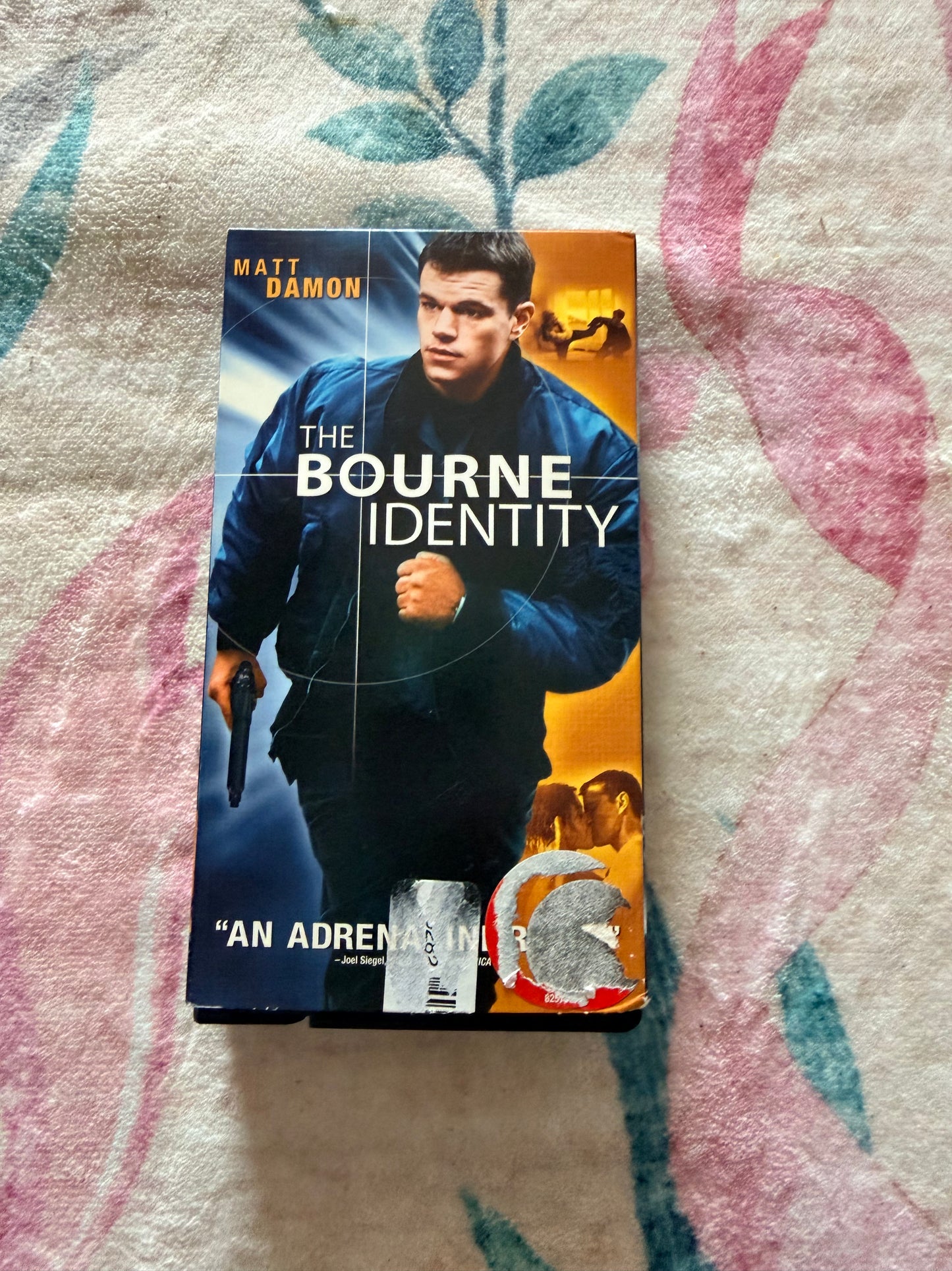 The Bourne identify vhs