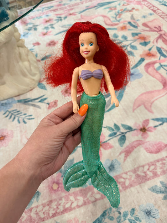 1990 Ariel little mermaid top and tail Barbie