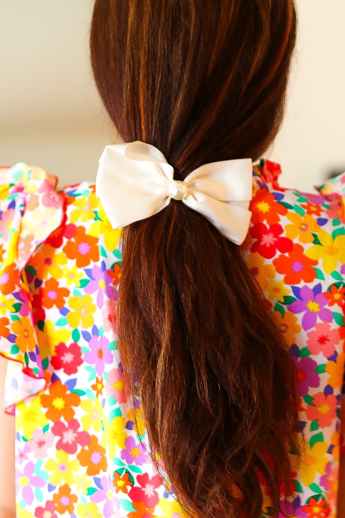 COASTAL PEARL COQUETTE BOW