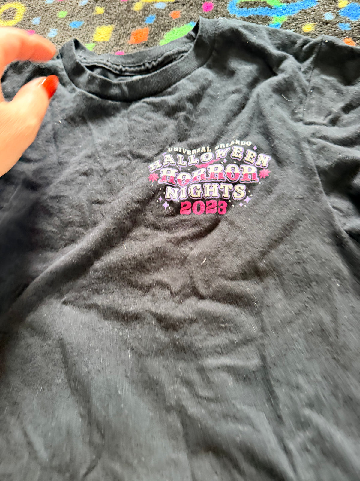 Halloween Horror Nights 2023 tee size xsmall