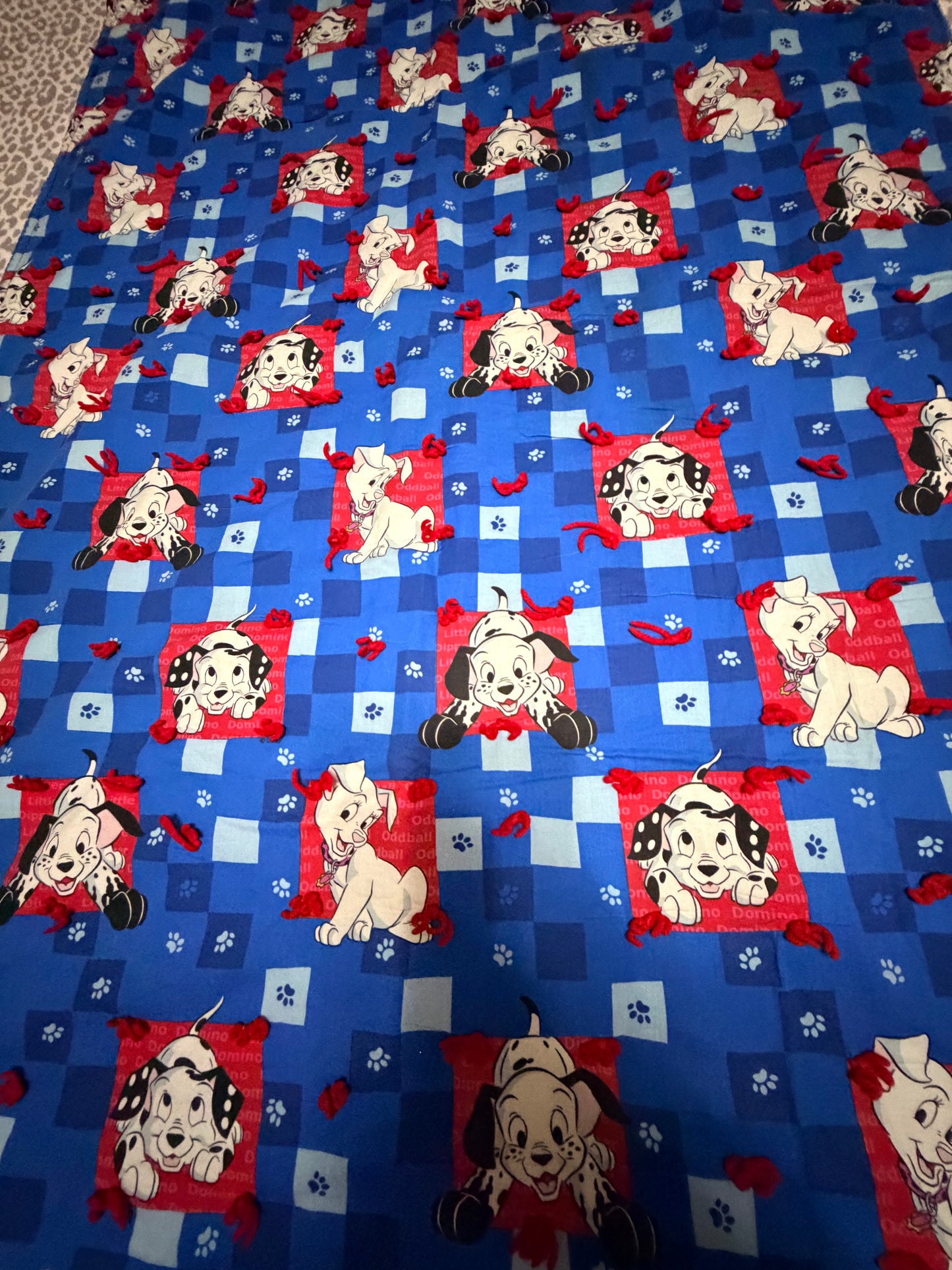 101 Dalmatians throw blanket