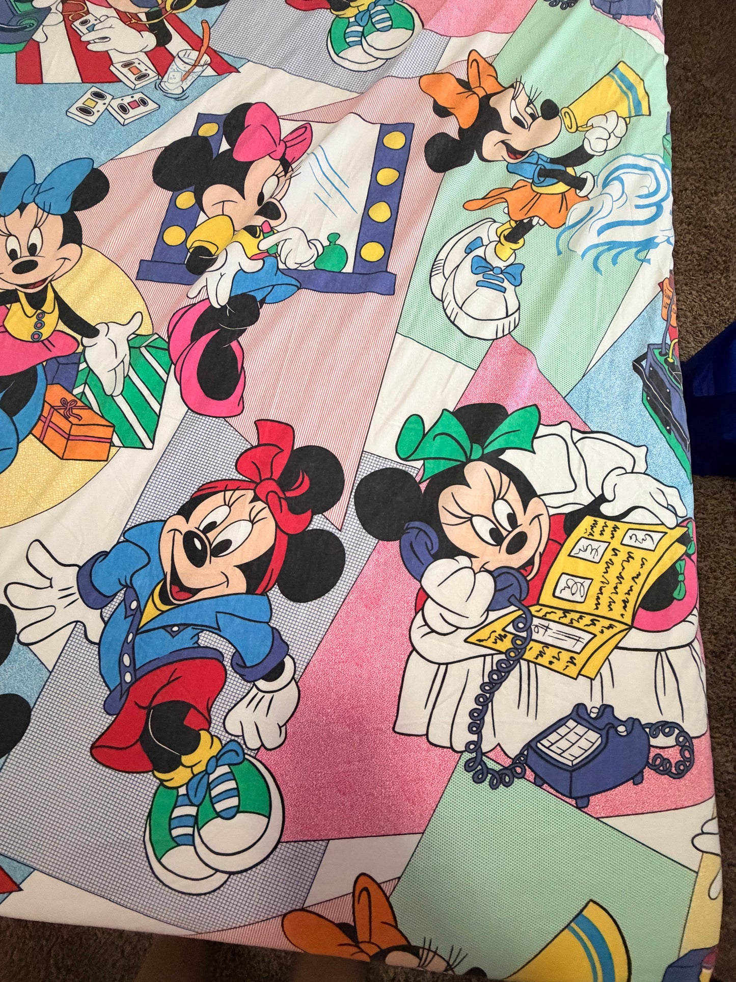 Minnie fashionista twin sheet