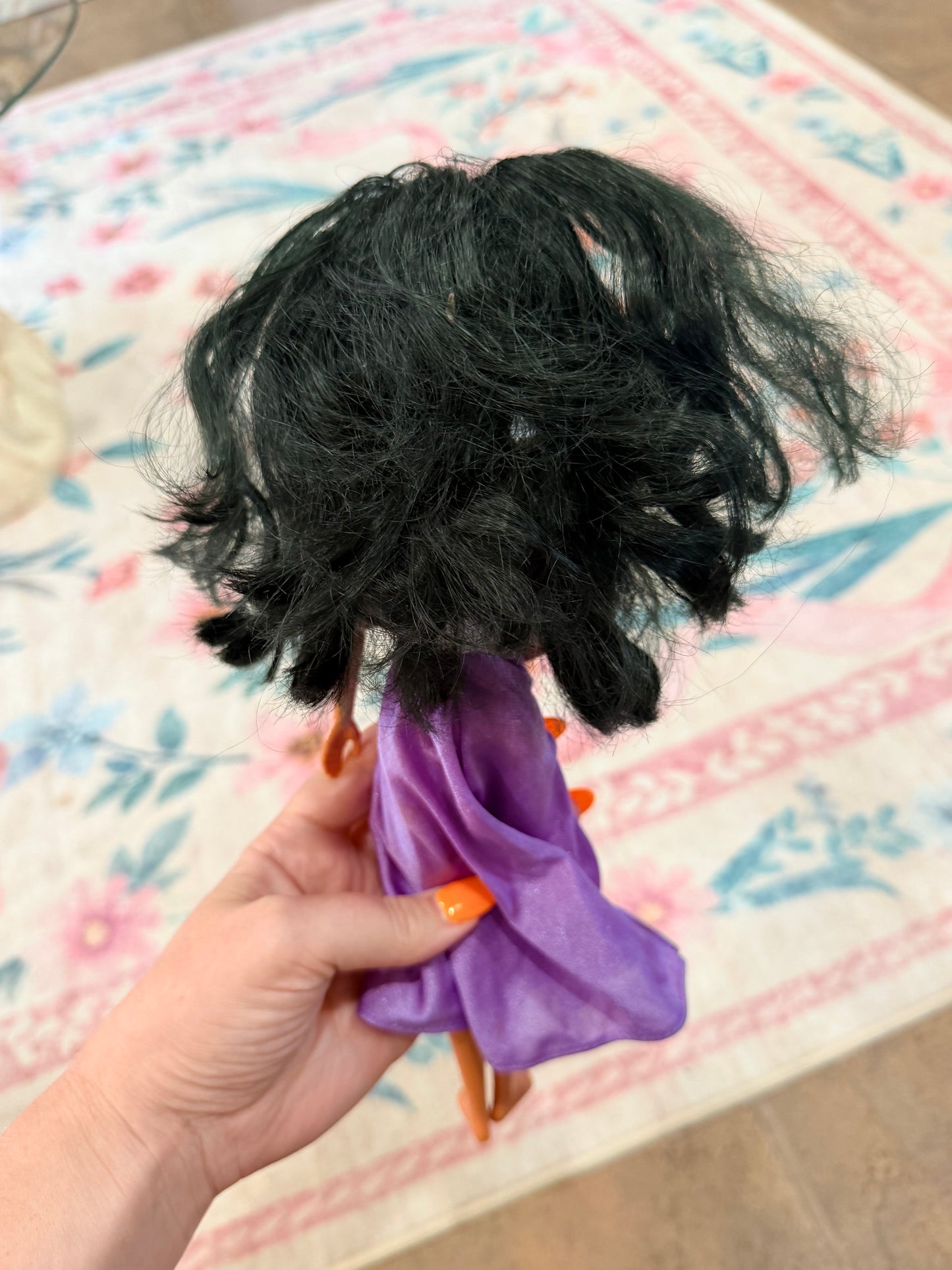 Disneys Esmeralda Barbie -
Missing earring