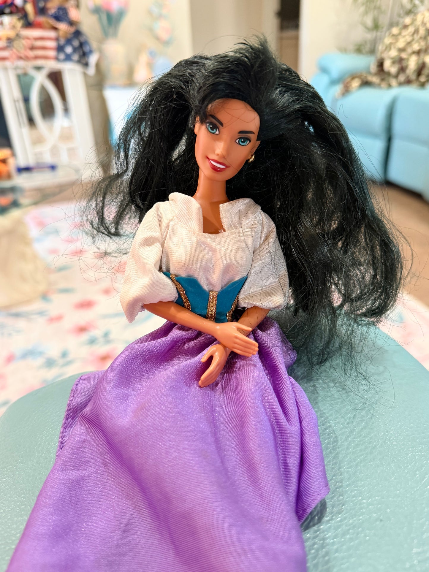 Disneys Esmeralda Barbie -
Missing earring