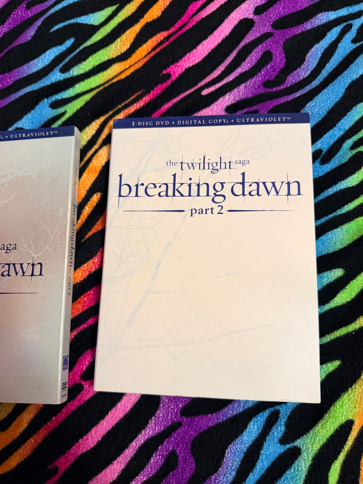 The Twilight Saga breaking Dawn part 2 3 disc dvd set