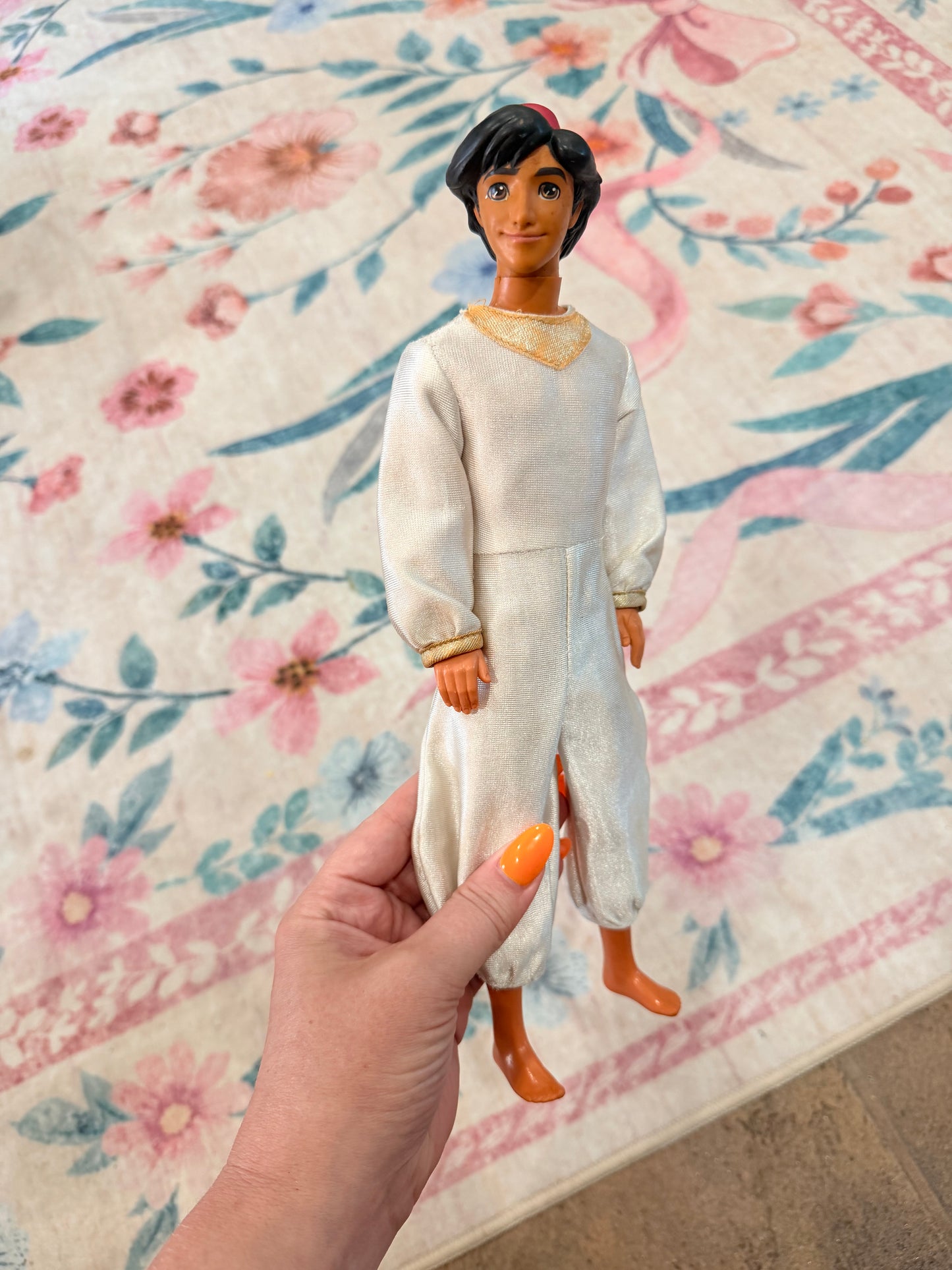 Aladdin outfit doll