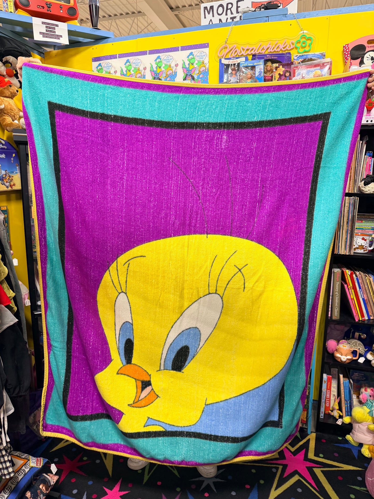 Vintage Tweety Bird Blanket