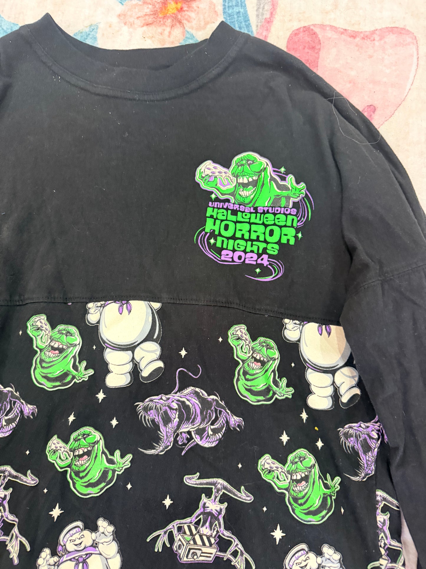 Halloween Horror Nights 2024 Ghostbusters slimer spirit jersey size small