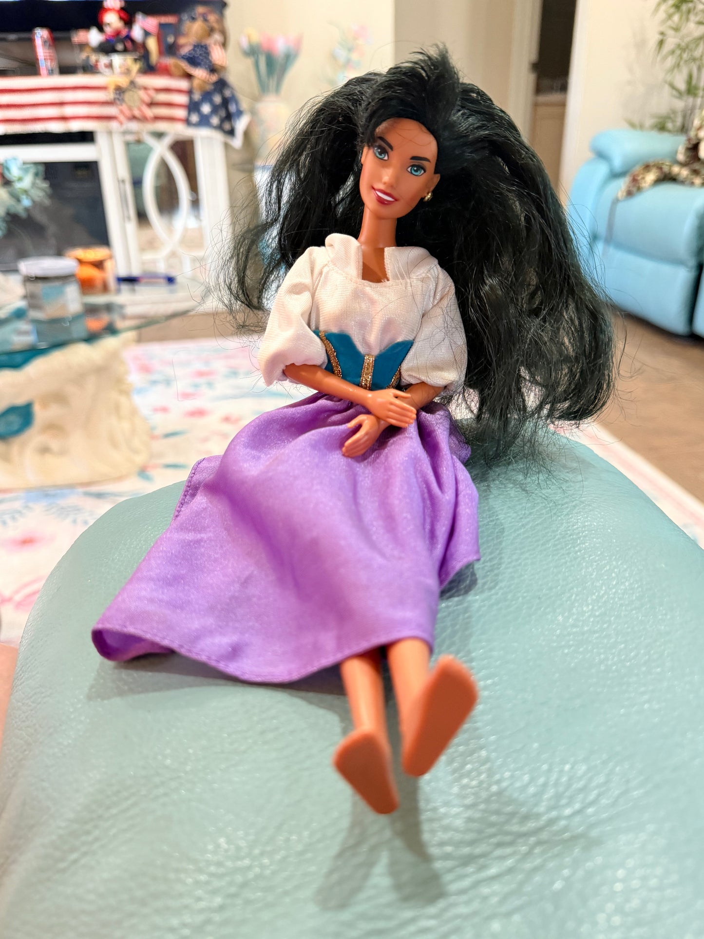 Disneys Esmeralda Barbie -
Missing earring