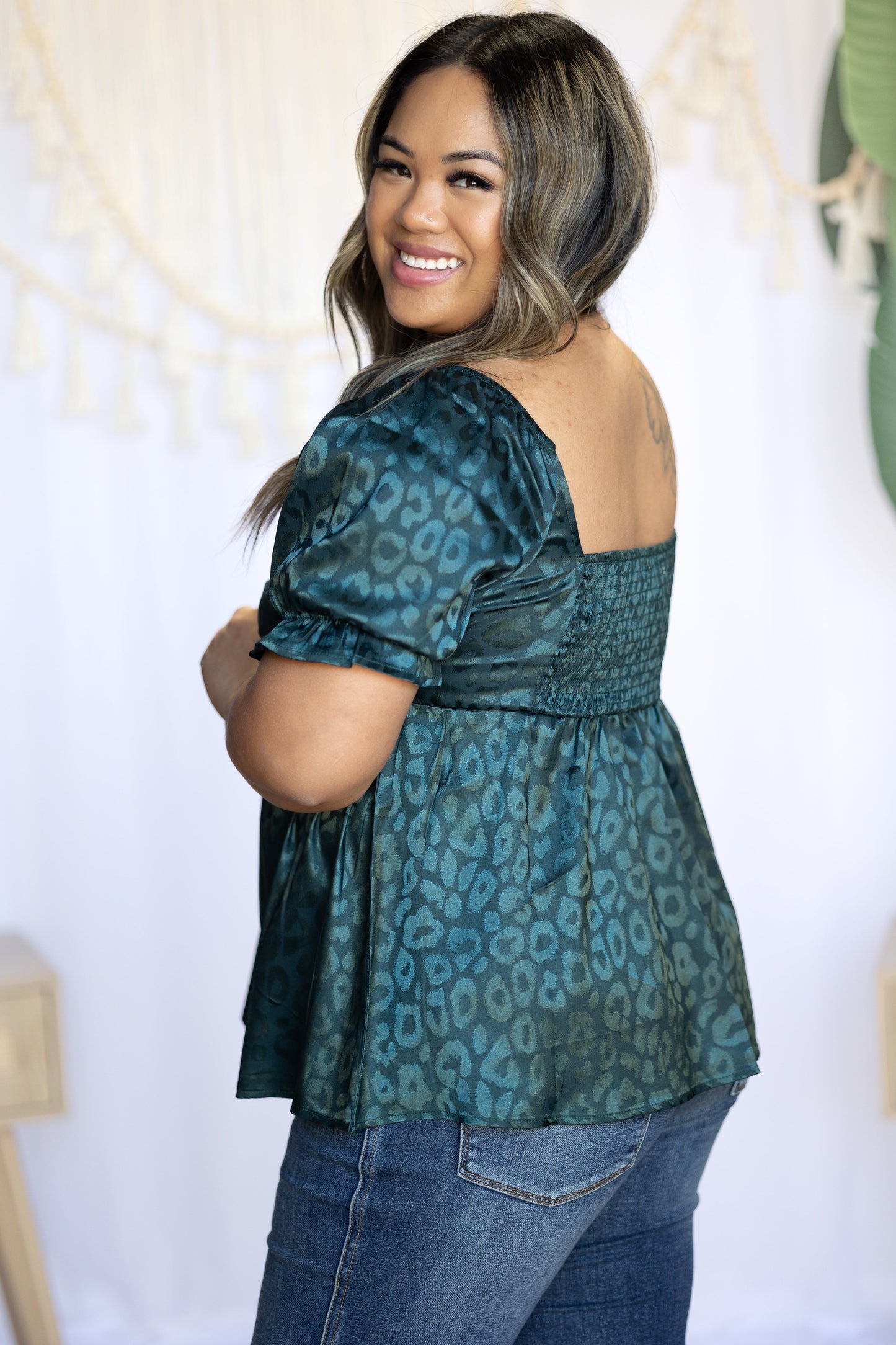 THE CHALLENGE TEAL PUFF SLEEVE TOP