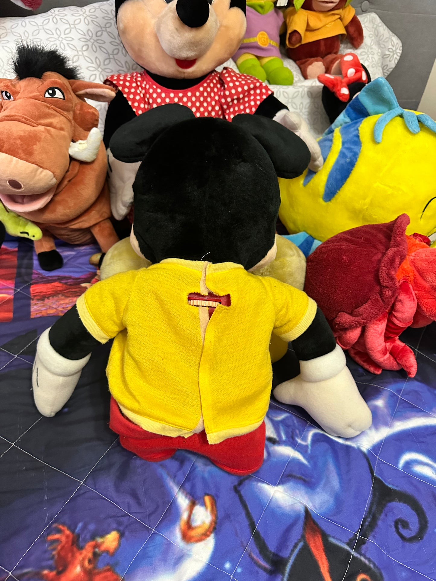 VINTAGE 1986 TALKING MICKEY MOUSE WORLD OF WONDER PLUSH*