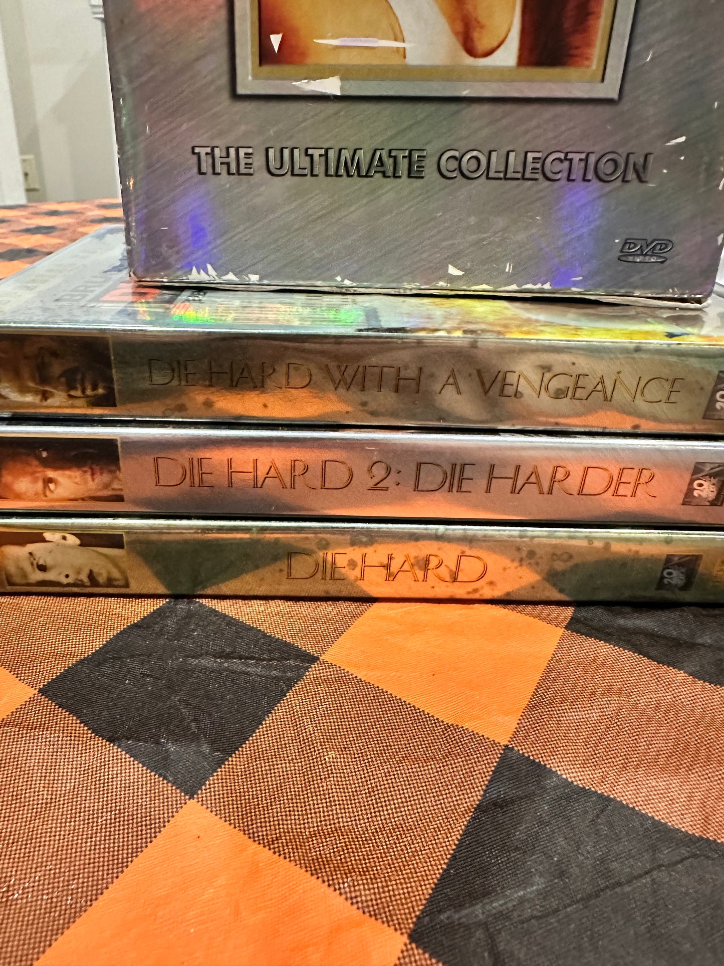 DIE HARD TRILOGY DVD COLLECTION