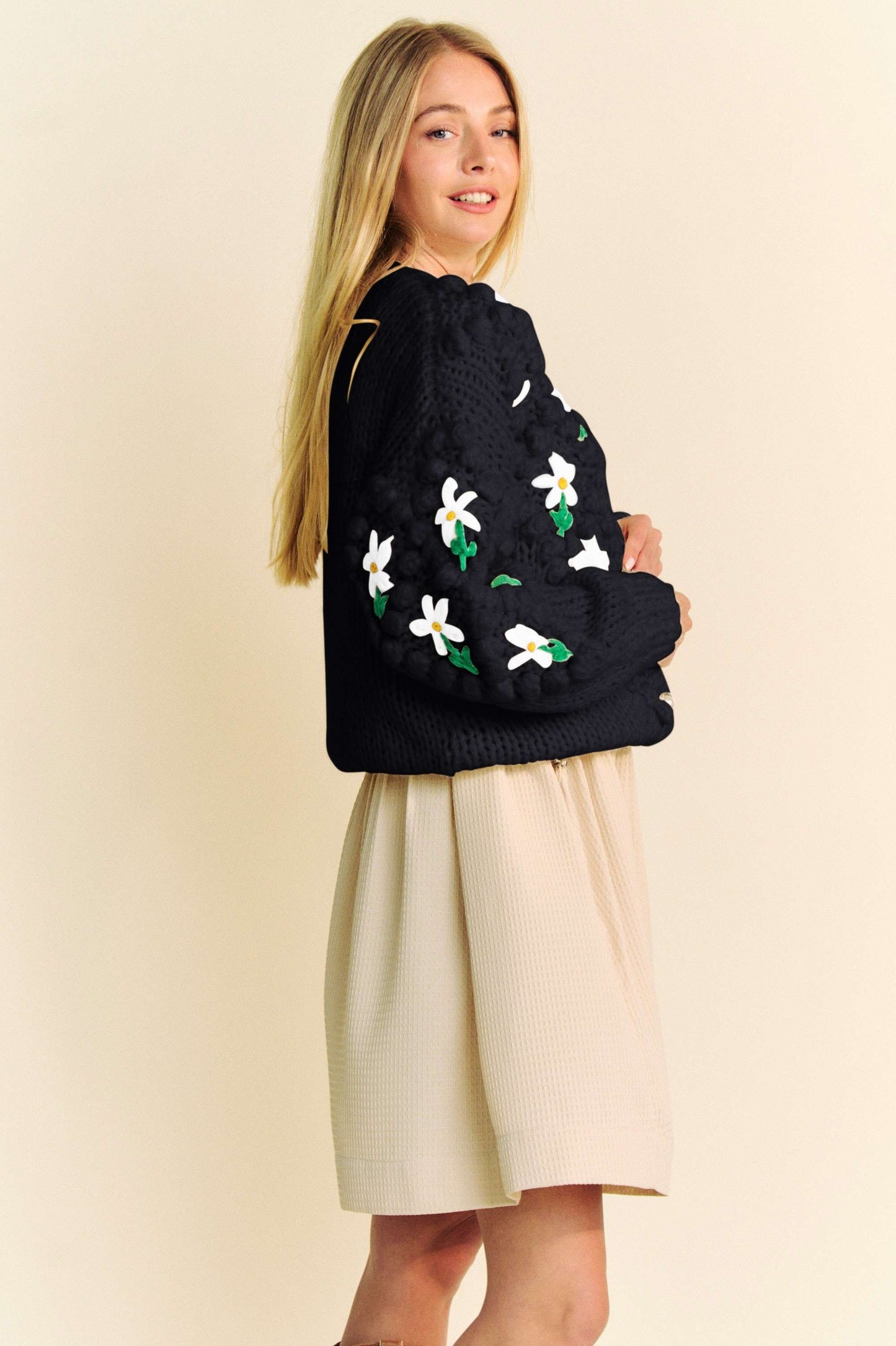 SPRING BLOOM SWEATER