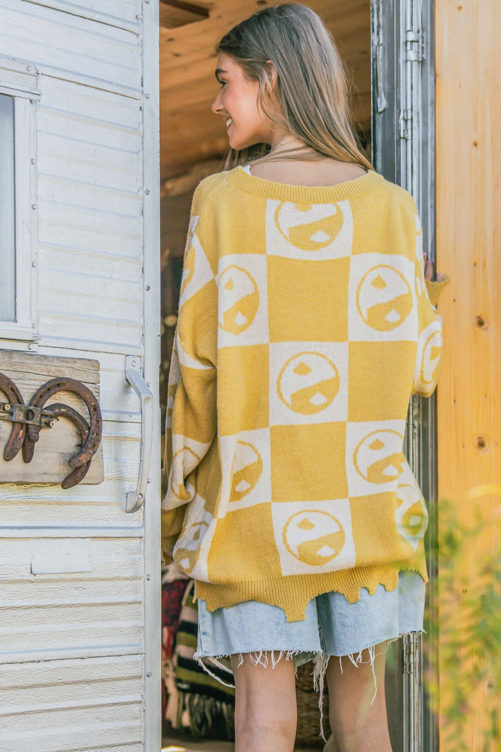 HARMONY CHECK SWEATER