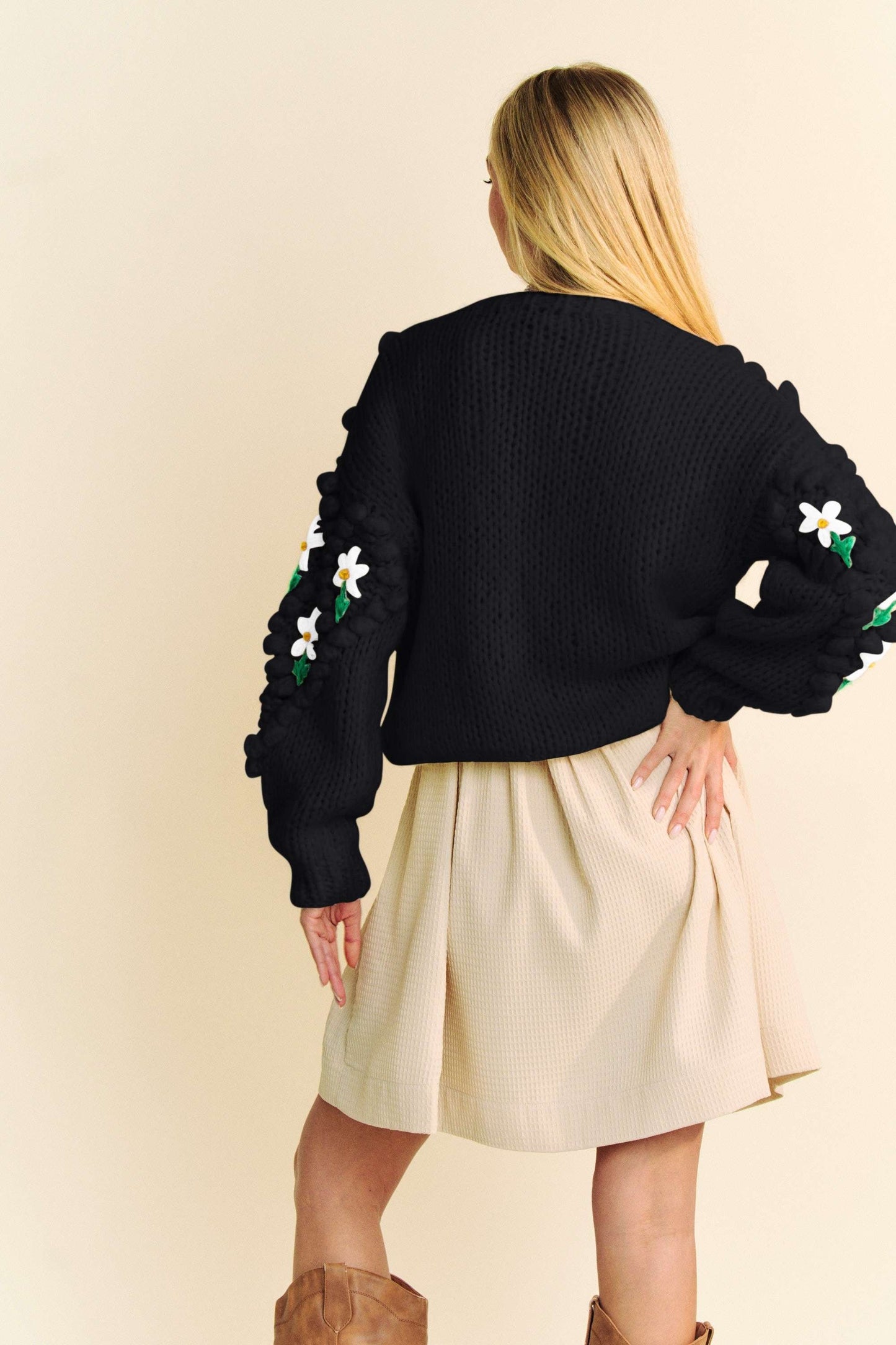 SPRING BLOOM SWEATER