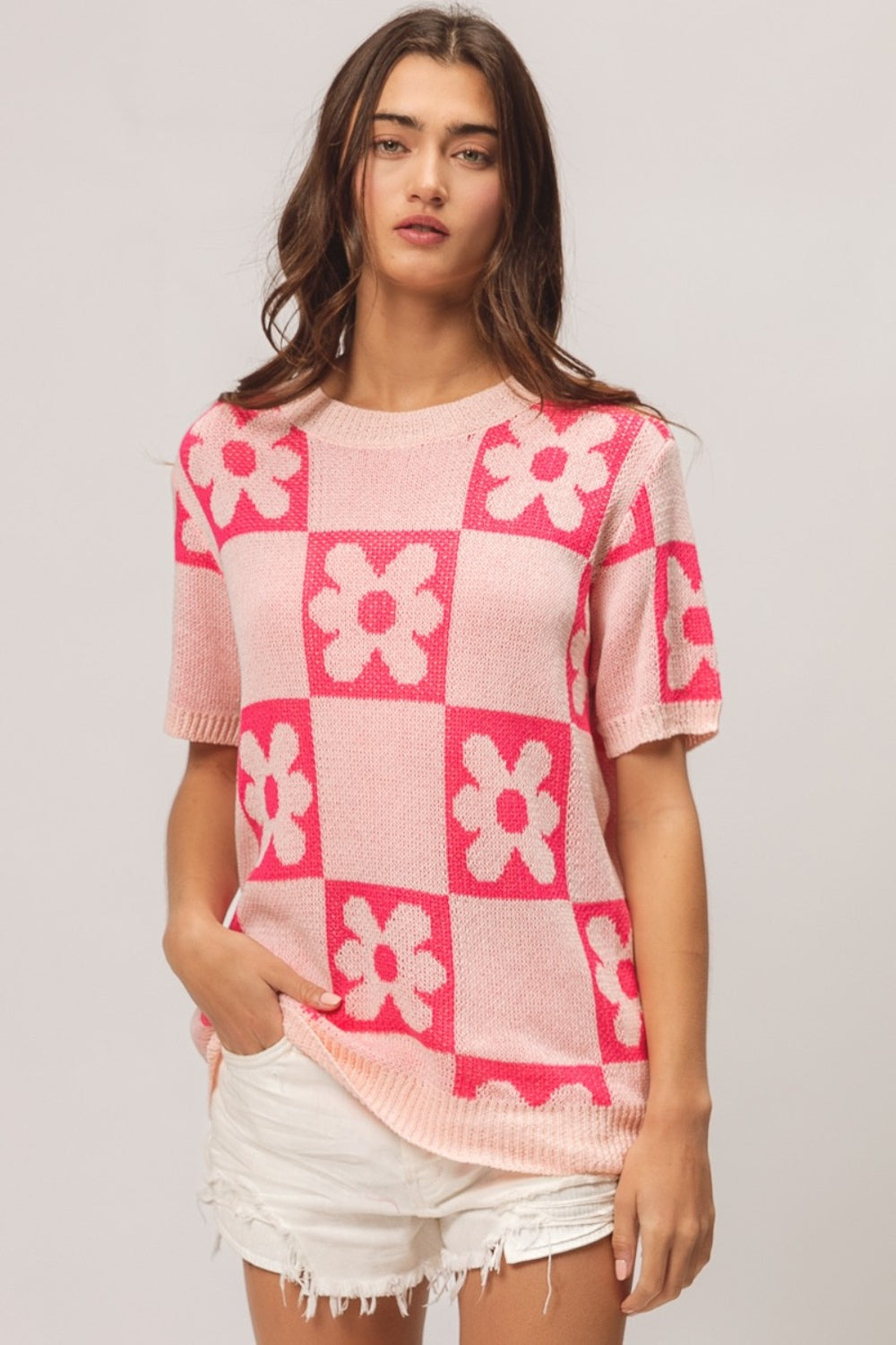 CHECKERED BLOSSOM SHORT SLEEVE SWEATER