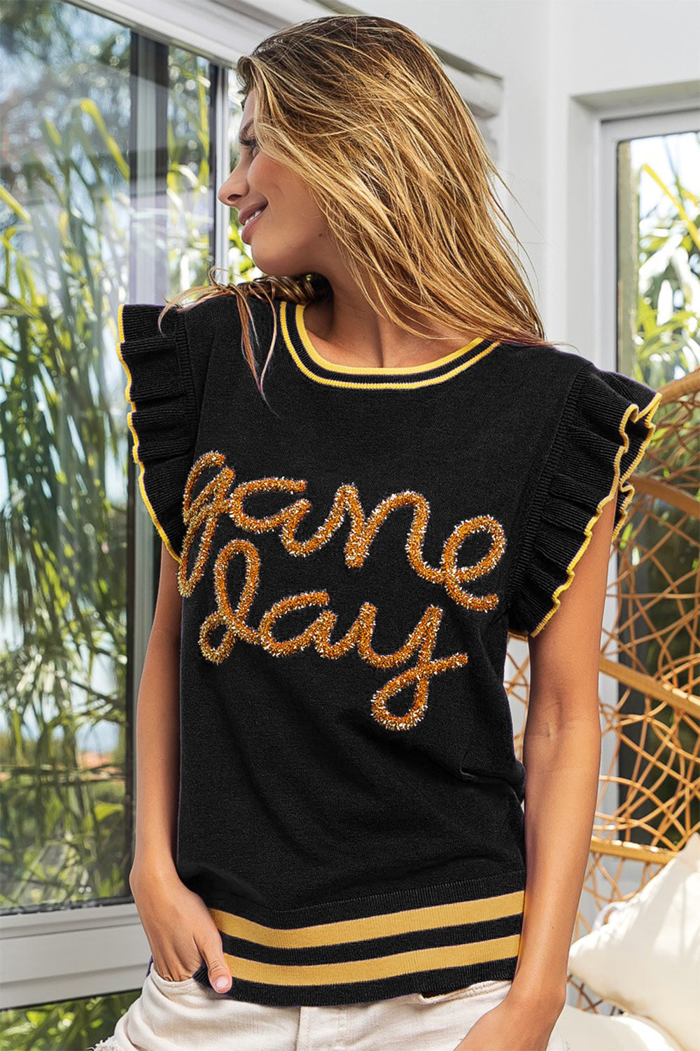 GAME DAY CONTRAST TRIM TOP