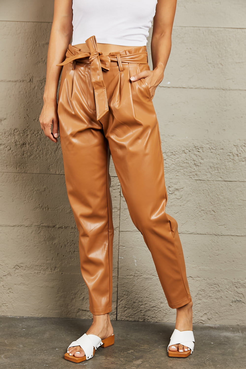 AMBER FAUX LEATHER WAIST PANTS