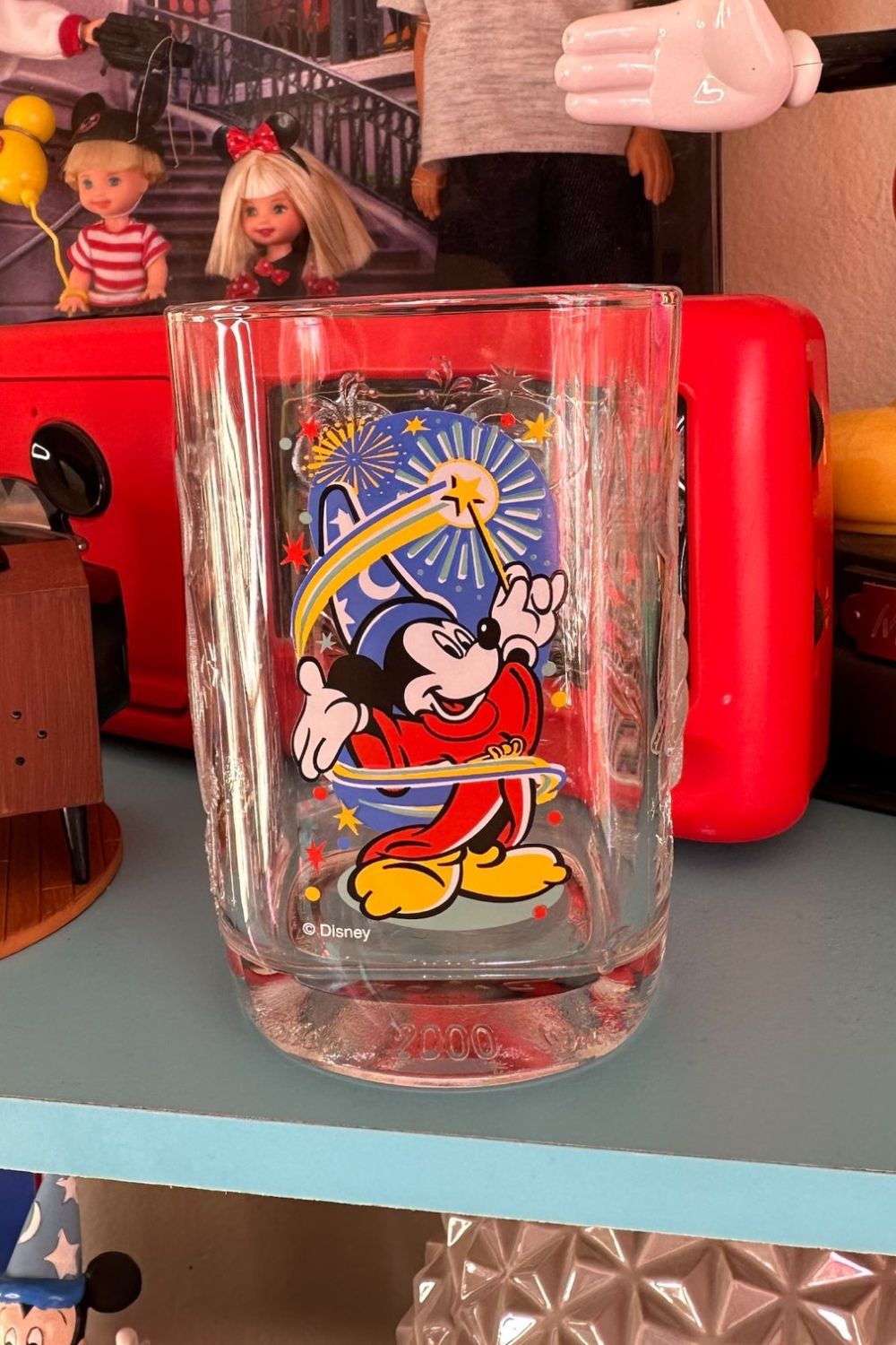 2000 EPCOT MCDONALDS GLASS*