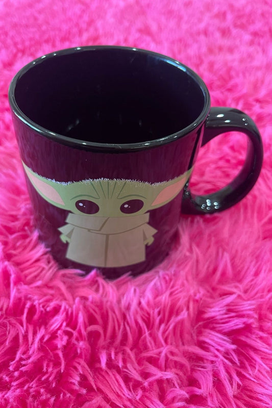 BABY YODA MUG*