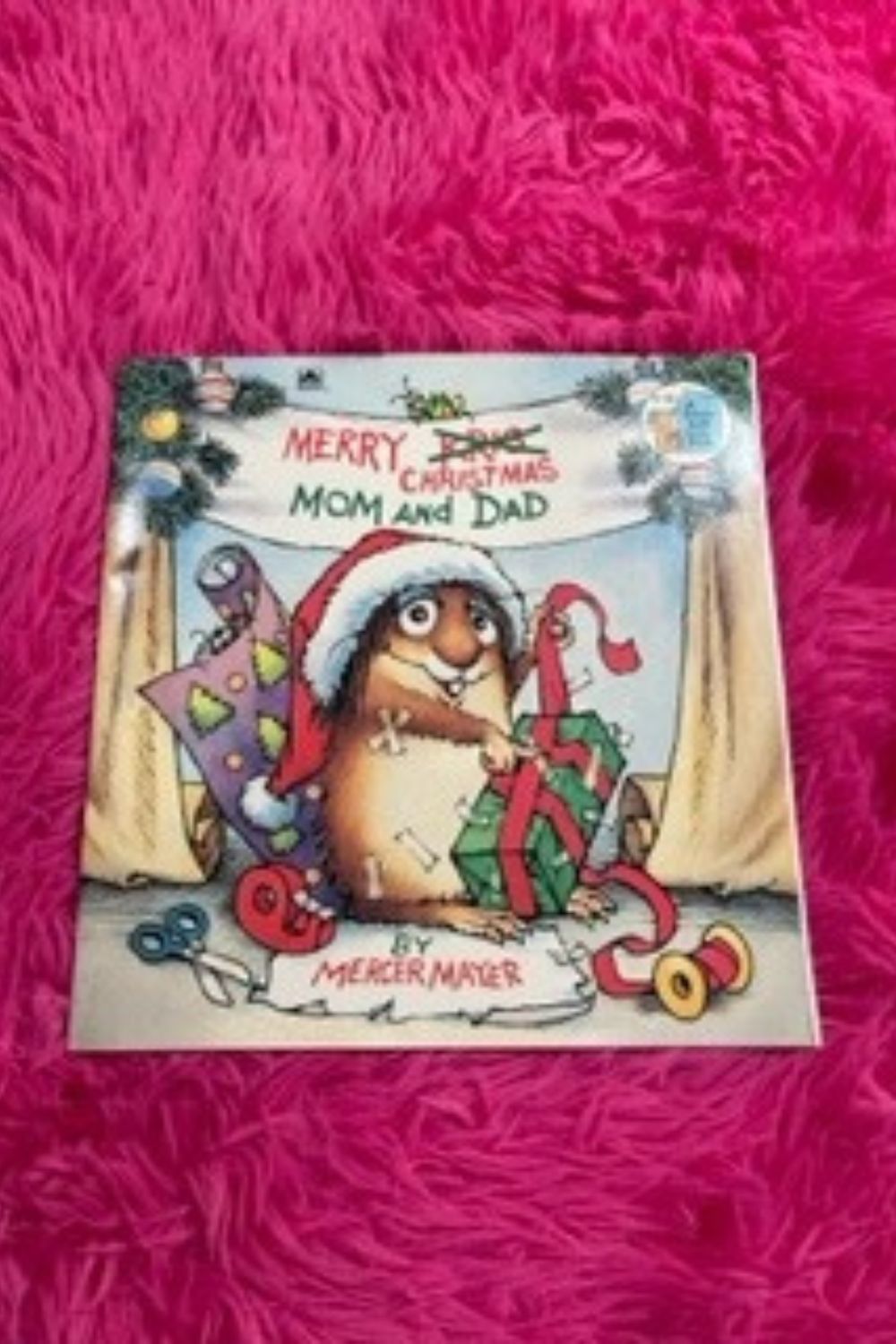 MERRY CHRISTMAS MOM AND DAD BOOK*