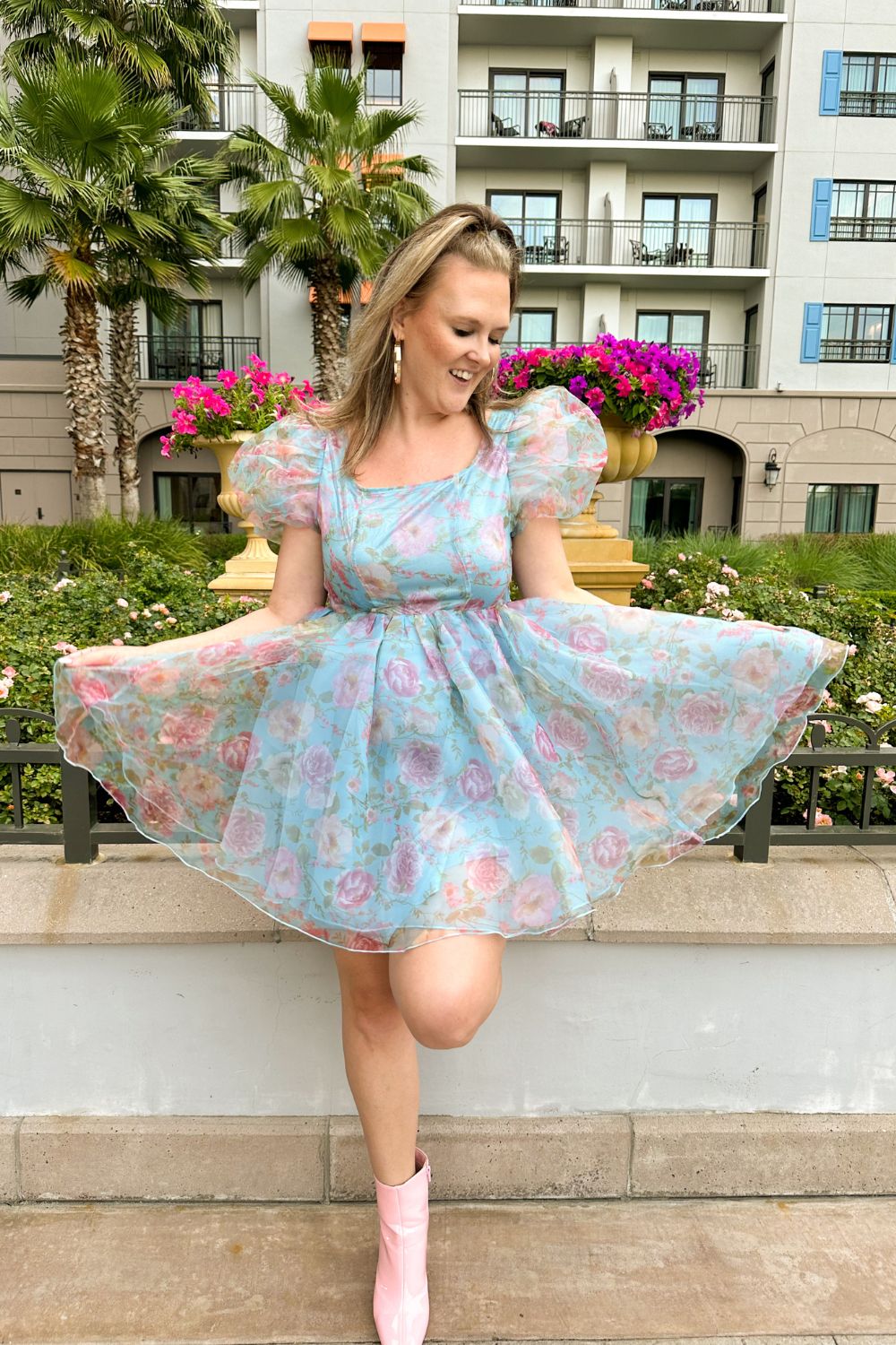 THE MIDNIGHT RAIN DRESS * Nostalchicks THE MIDNIGHT RAIN DRESS * Nostalchicks