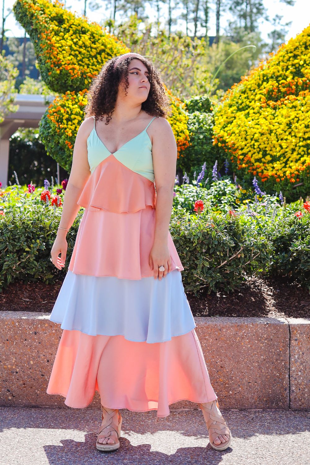 COLORS OF FLOWERS MAXI DRESS*