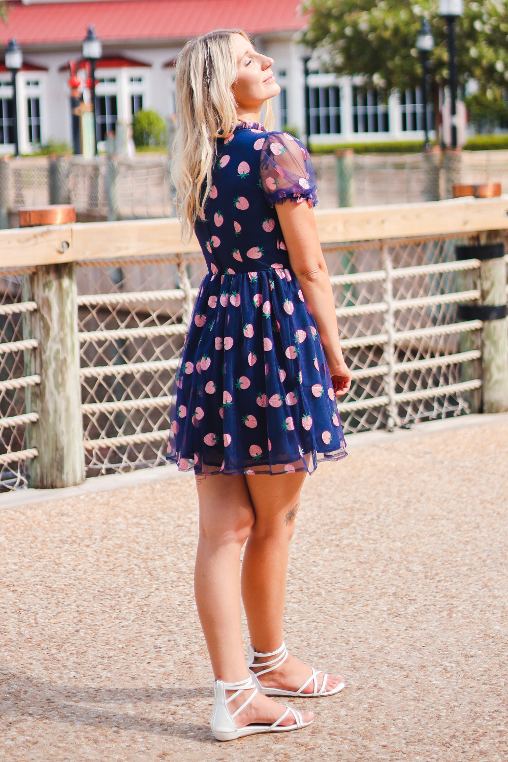 Struttin Plus Size STRUTTIN' IN STRAWBERRIES DRESS* – Nostalchicks