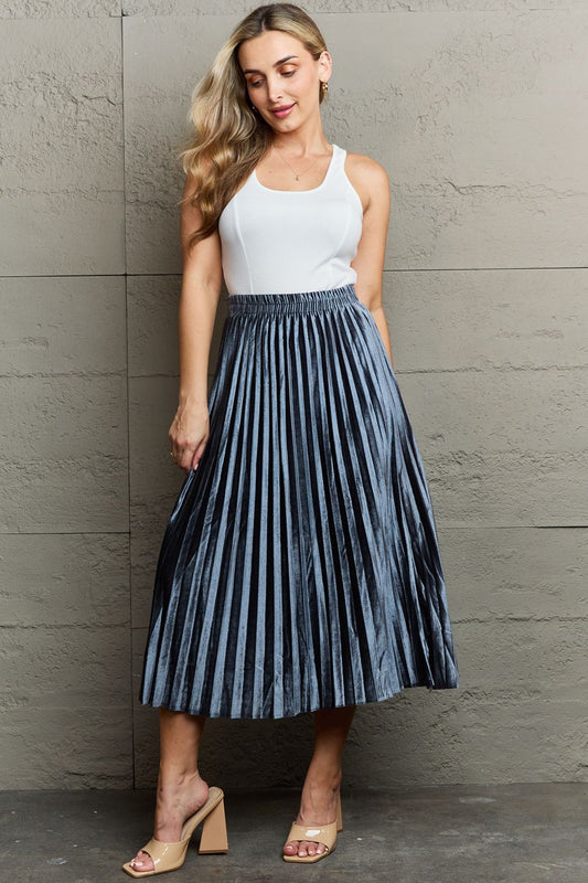 MAKIN' IT PLEATED FLOWY MIDI SKIRT