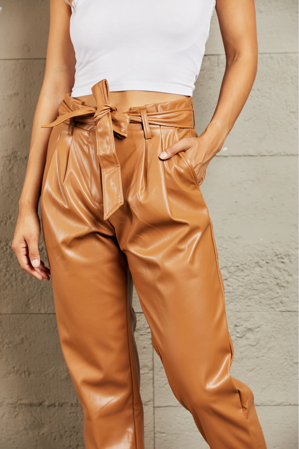 AMBER FAUX LEATHER WAIST PANTS