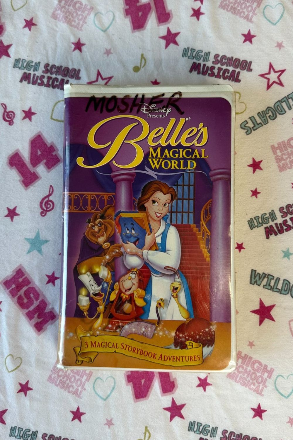 1998 BELLE'S MAGICAL WORLD VHS*