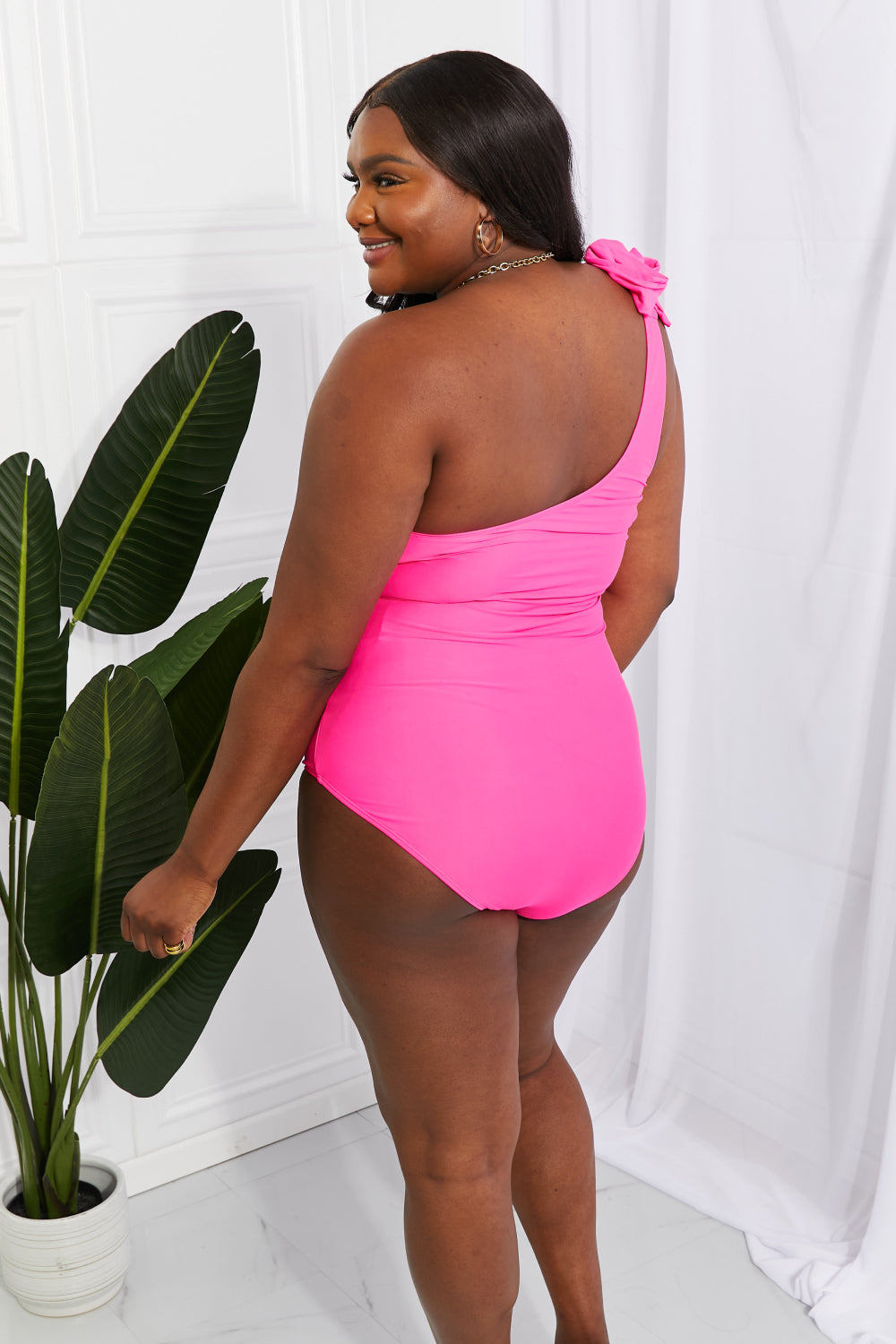 SUMMER GIRL ONE-SHOULDER ONE-PIECE SWIMSUIT