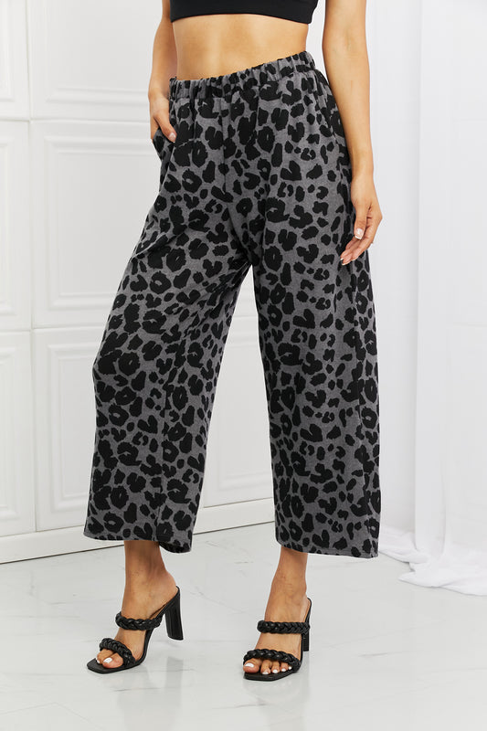 WILD DREAM PATTERN WIDE LEG PANTS