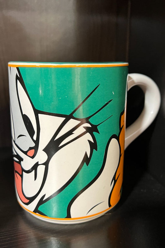 90'S LOONEY TUNES MUG*