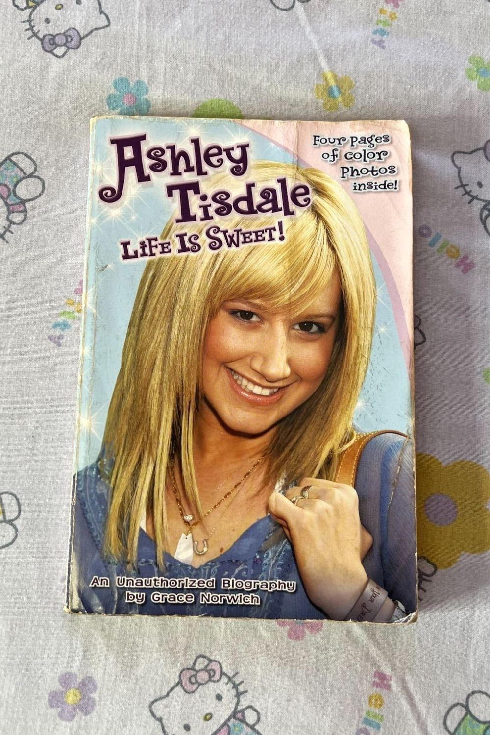 ASHLEY TISDALE: LIFE IS SWEET BOOK*