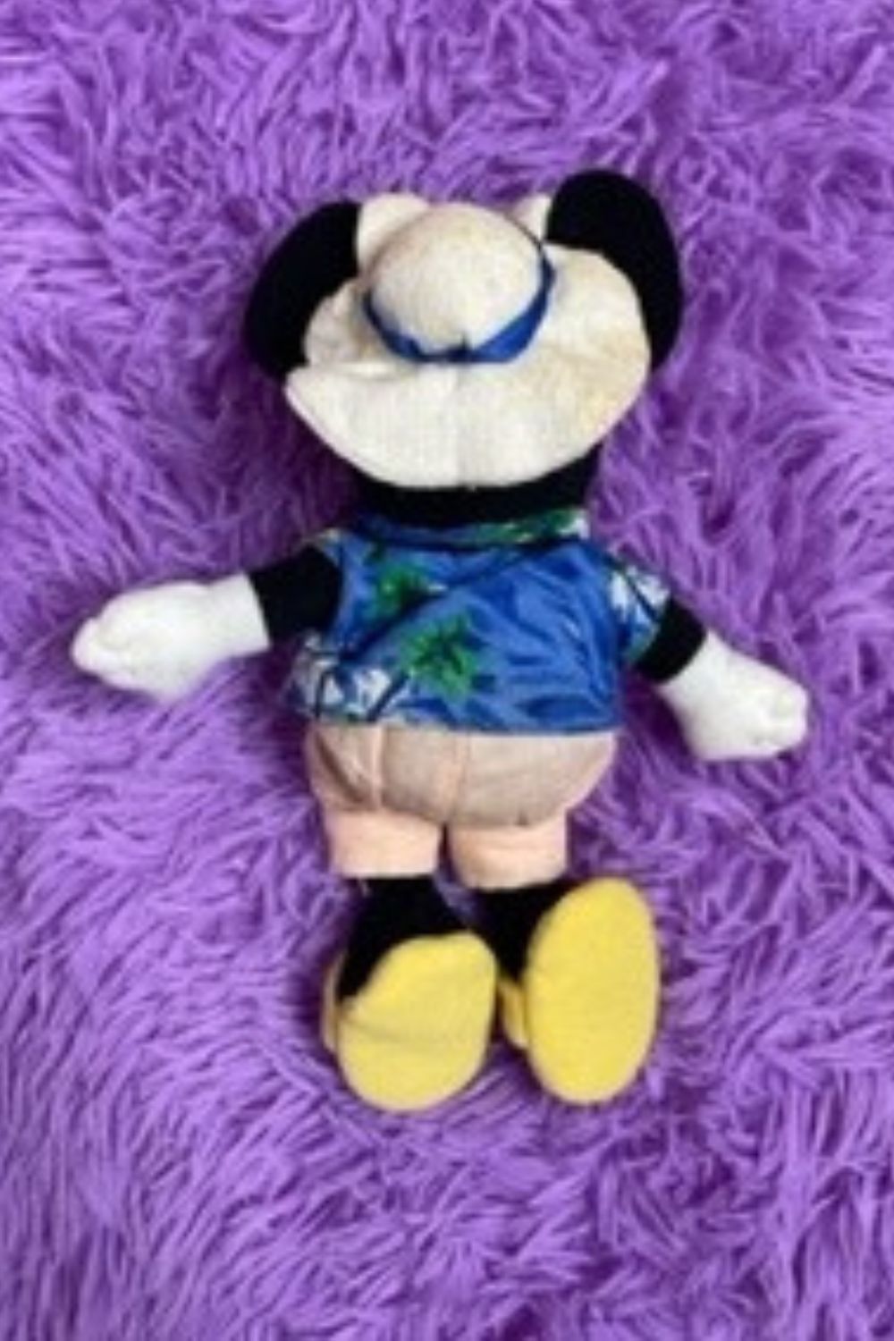 TOURIST MICKEY MINI PLUSH*