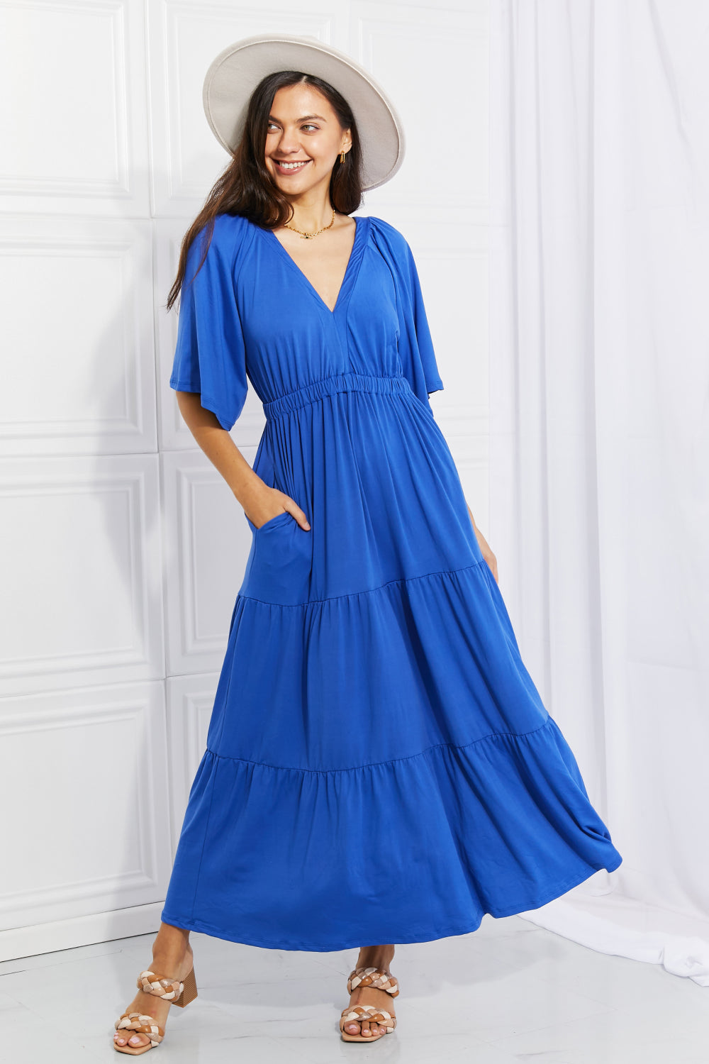 FIT FOR A QUEEN FLARE SLEEVE TIERED MAXI DRESS